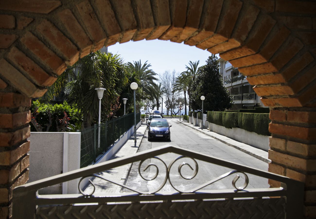 Villa en Cambrils - Villa BONAVENTURA Cambrils Playa & Paseo Marítimo Villa en Cambrils - Villa BONAVENTURA Cambrils Playa & Paseo Marítimo