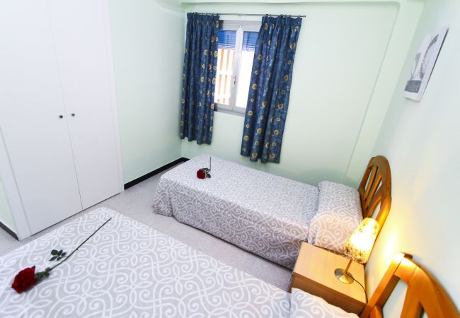 Apartamento en La Pineda - DMS Apartment Apartamento en La Pineda - DMS Apartment