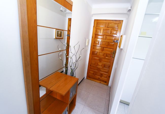 Apartamento en La Pineda - DMS Apartment Apartamento en La Pineda - DMS Apartment