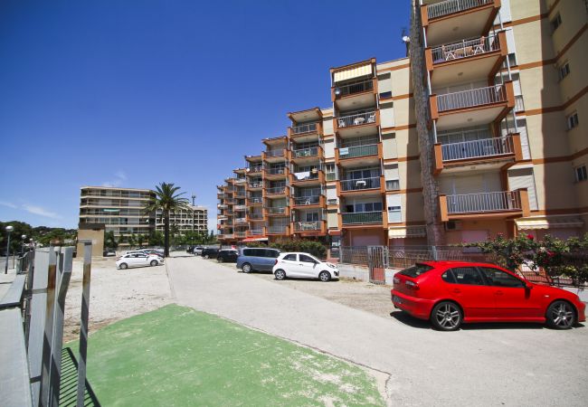 Apartamento en La Pineda - DMS Apartment Apartamento en La Pineda - DMS Apartment