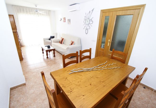 Apartamento en La Pineda - LOS RISCOS  Apartamento en La Pineda - LOS RISCOS