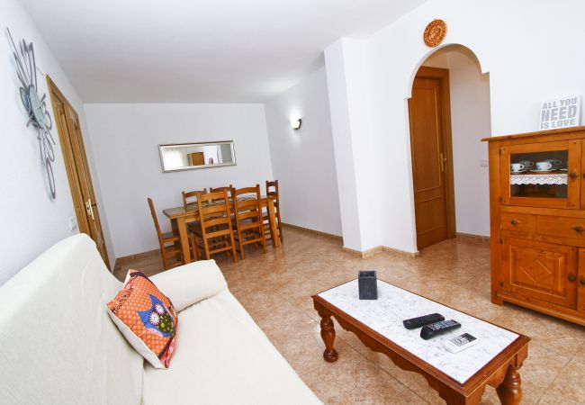 Apartamento en La Pineda - LOS RISCOS  Apartamento en La Pineda - LOS RISCOS
