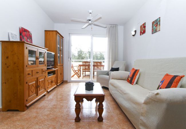 Apartamento en La Pineda - LOS RISCOS  Apartamento en La Pineda - LOS RISCOS