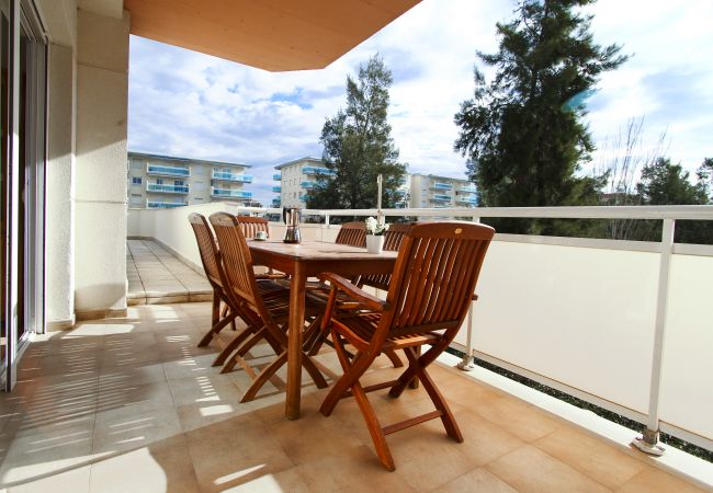 Apartamento en La Pineda - LOS RISCOS  Apartamento en La Pineda - LOS RISCOS