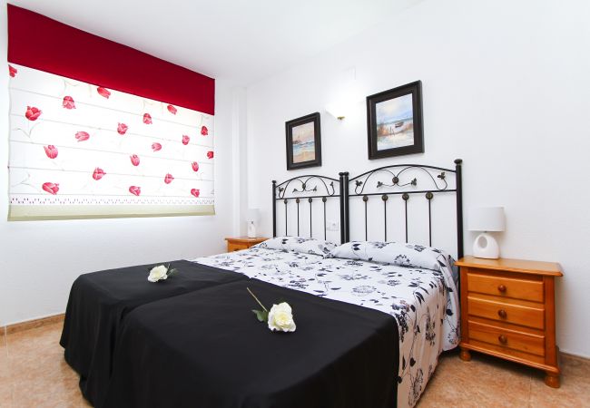 Apartamento en La Pineda - LOS RISCOS  Apartamento en La Pineda - LOS RISCOS