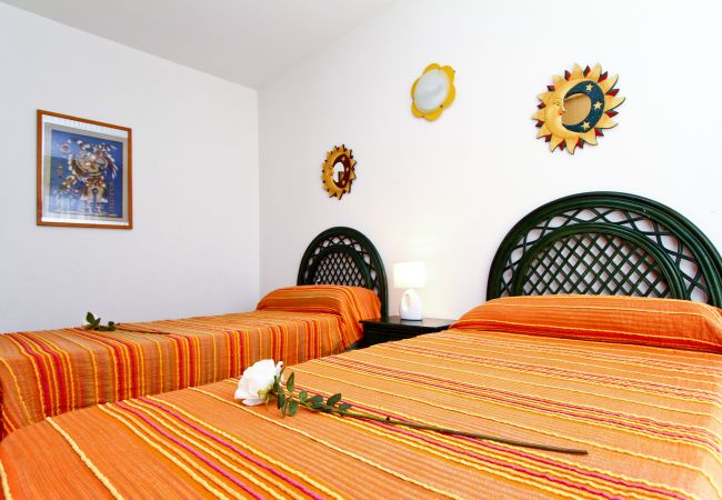 Apartamento en La Pineda - LOS RISCOS  Apartamento en La Pineda - LOS RISCOS
