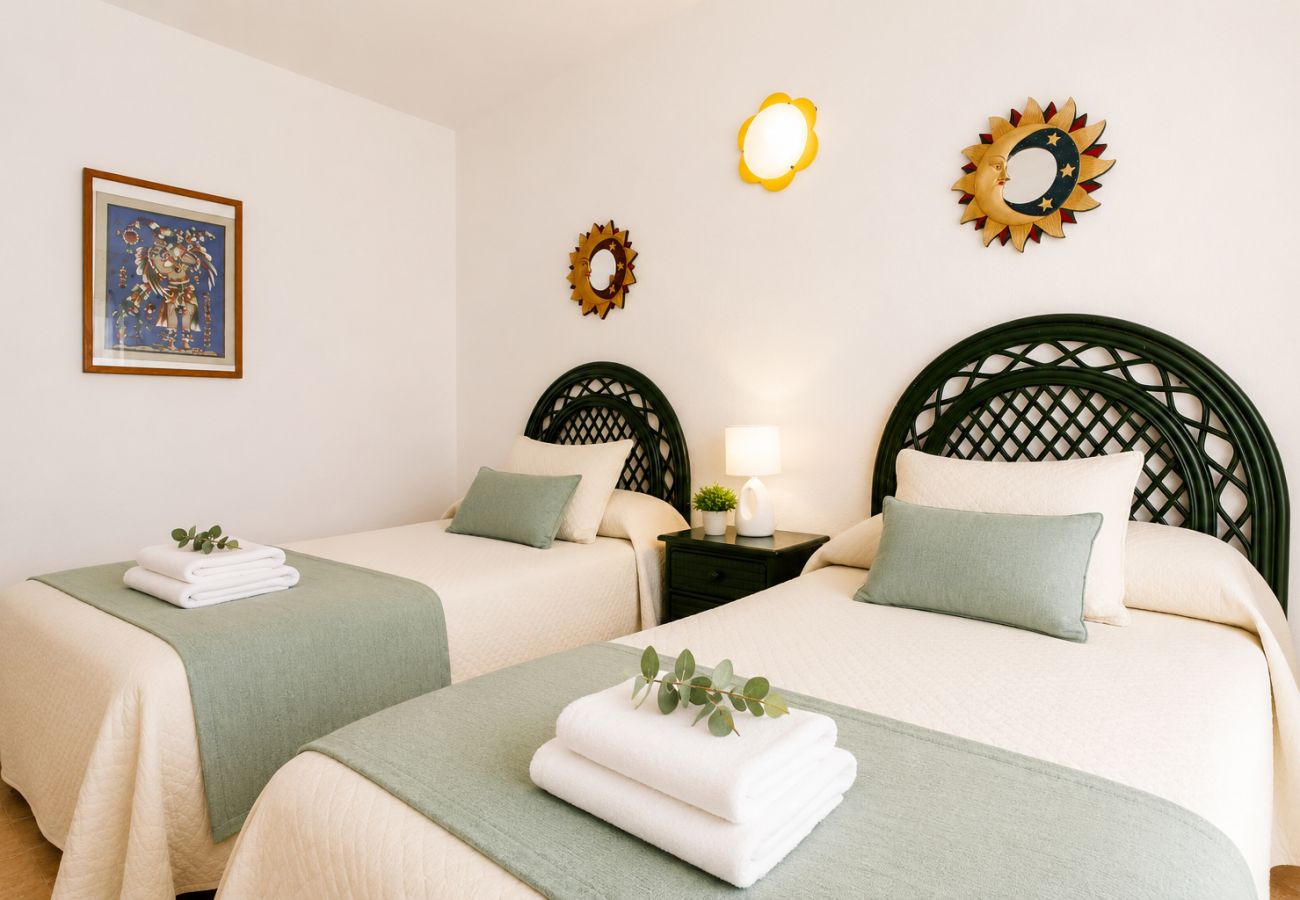 Apartamento en La Pineda - LOS RISCOS 