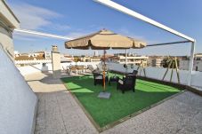 Apartamento en Cambrils - ALBA con terraza solárium y barbacoa, playa 200m