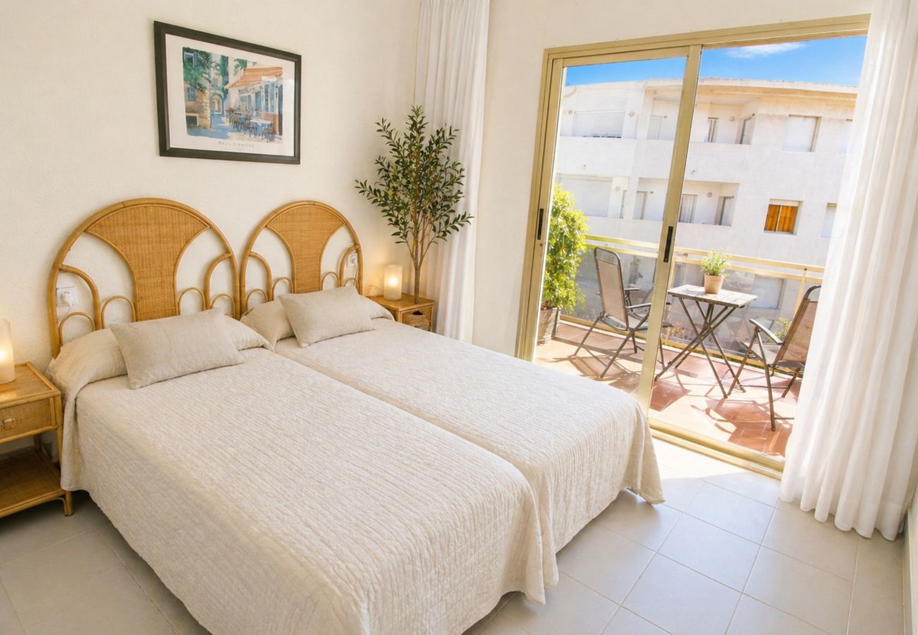 Casa en Cambrils - Casa Adosada con Piscina en La Llosa