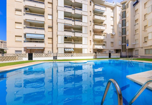 Apartamento en La Pineda - NEIA - Ático con vistas al mar, playa a 100m Apartamento en La Pineda - NEIA - Ático con vistas al mar, playa a 100m