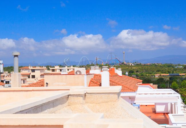 Apartamento en La Pineda - NEIA - Ático con vistas al mar, playa a 100m Apartamento en La Pineda - NEIA - Ático con vistas al mar, playa a 100m