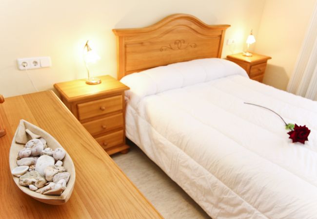Casa en Cambrils - Casa OLIVERS - Piscina Comunitaria, playa a 300m  Casa en Cambrils - Casa OLIVERS - Piscina Comunitaria, playa a 300m