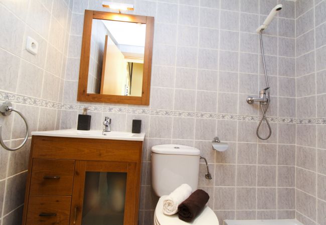 Casa en Cambrils - Casa OLIVERS - Piscina Comunitaria, playa a 300m  Casa en Cambrils - Casa OLIVERS - Piscina Comunitaria, playa a 300m
