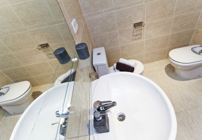 Casa en Cambrils - Casa OLIVERS - Piscina Comunitaria, playa a 300m  Casa en Cambrils - Casa OLIVERS - Piscina Comunitaria, playa a 300m