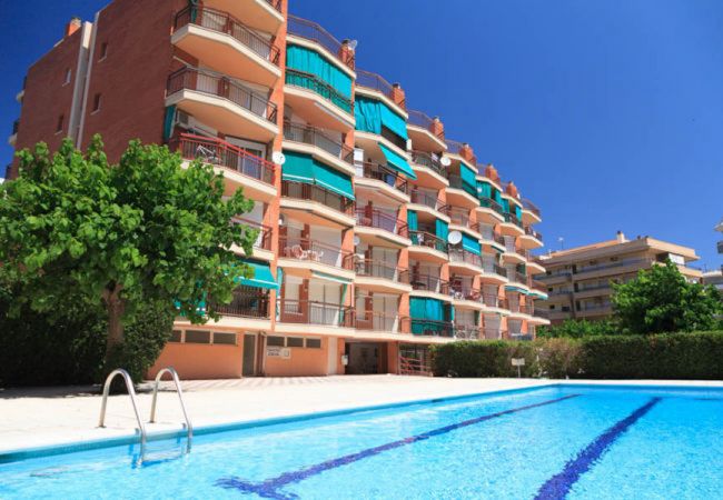 Apartamento en La Pineda - TECAVI - Ático con Vistas al Mar Apartamento en La Pineda - TECAVI - Ático con Vistas al Mar