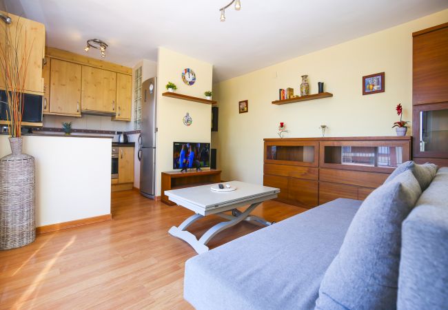 Apartamento en La Pineda - TECAVI - Ático con Vistas al Mar Apartamento en La Pineda - TECAVI - Ático con Vistas al Mar