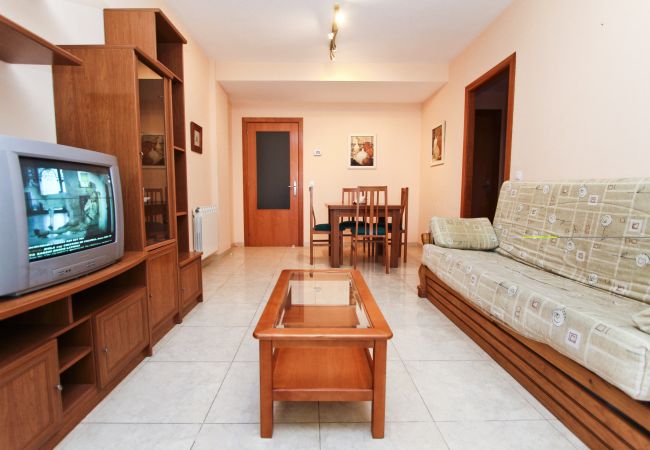 Apartamento en La Pineda - ROURA Apartment - Playa 100m Apartamento en La Pineda - ROURA Apartment - Playa 100m