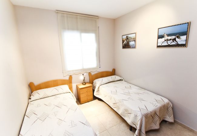 Apartamento en La Pineda - ROURA Apartment - Playa 100m Apartamento en La Pineda - ROURA Apartment - Playa 100m