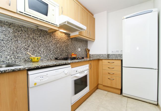 Apartamento en La Pineda - ROURA Apartment - Playa 100m Apartamento en La Pineda - ROURA Apartment - Playa 100m
