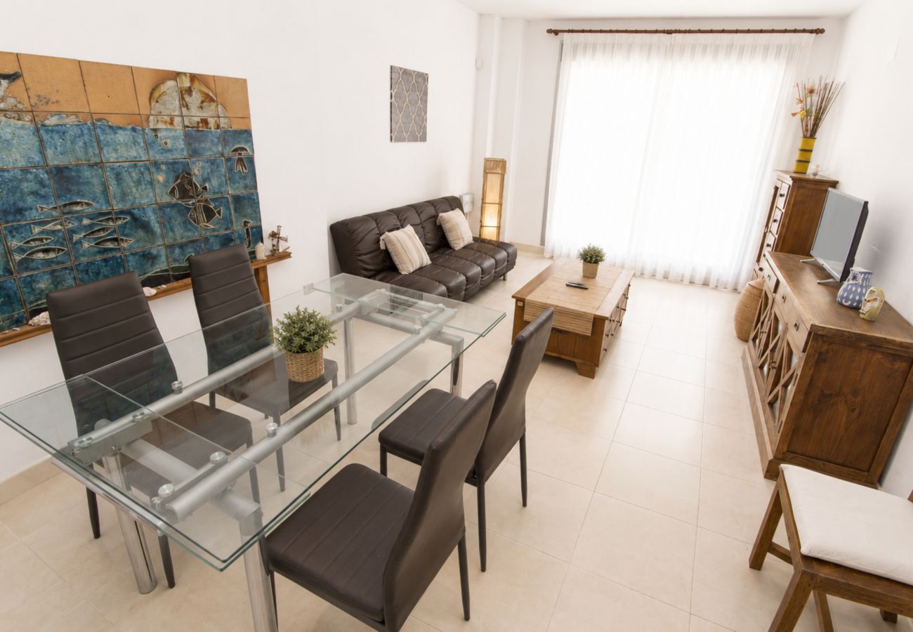 Apartamento en Salou - Bajo con jardín privado + acceso piscina