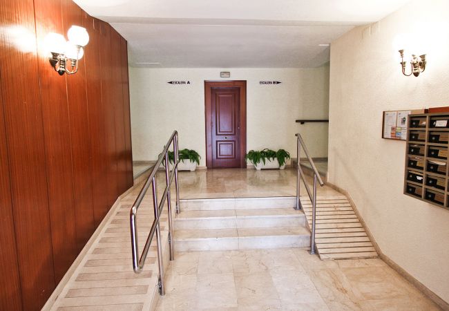 Apartamento en La Pineda - BAHIA Apartment Apartamento en La Pineda - BAHIA Apartment