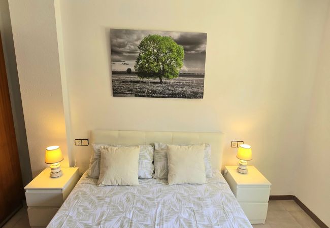 Apartamento en La Pineda - BAHIA Apartment Apartamento en La Pineda - BAHIA Apartment