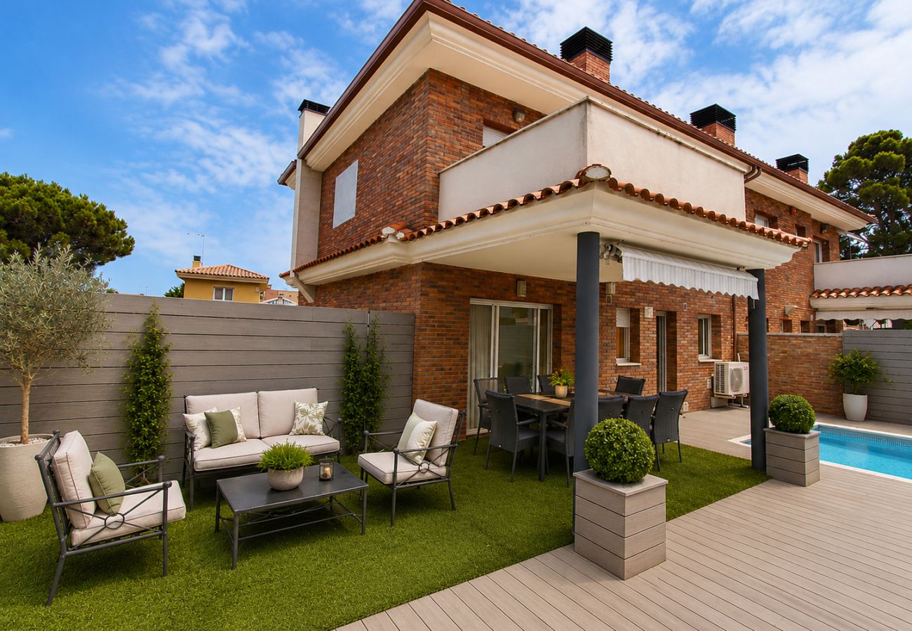 Casa en Salou - Casa Adosada con Piscina Privada