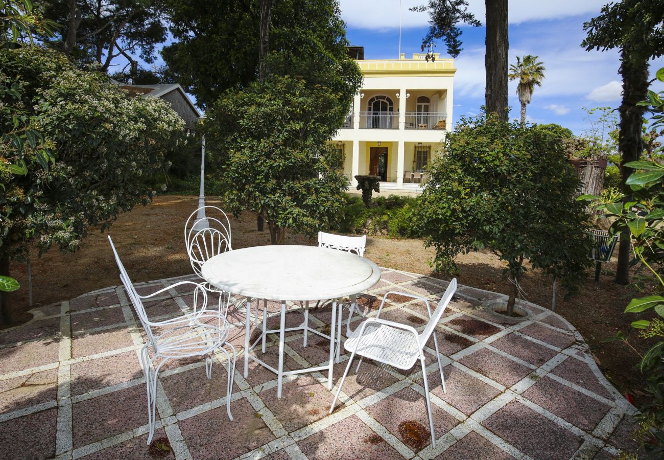 Villa en Vila Seca - Villa COLONIAL 