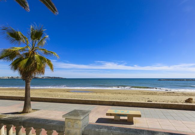 Apartamento en Cambrils - SOL DE ESPAÑA Apartments - Primera Línea  Apartamento en Cambrils - SOL DE ESPAÑA Apartments - Primera Línea