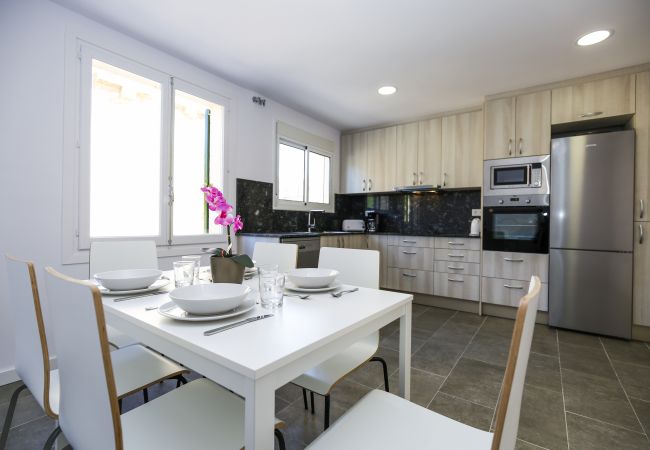 Apartamento en Salou - QUEENS 1A centro de Salou, playa a 300m Apartamento en Salou - QUEENS 1A centro de Salou, playa a 300m