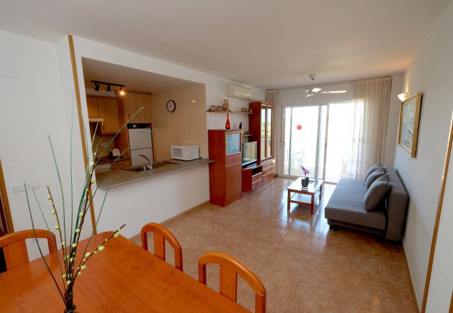 Apartamento en La Pineda - LOS RISCOS 2  Apartamento en La Pineda - LOS RISCOS 2