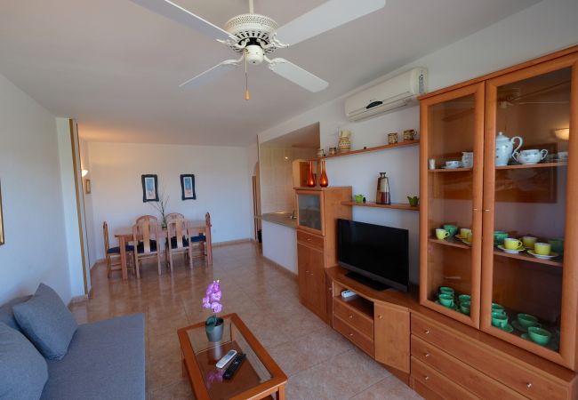Apartamento en La Pineda - LOS RISCOS 2  Apartamento en La Pineda - LOS RISCOS 2