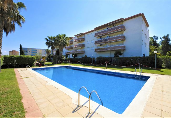 Apartamento en La Pineda - LOS RISCOS 2  Apartamento en La Pineda - LOS RISCOS 2