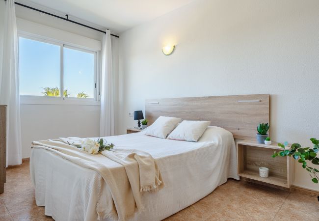 Apartamento en La Pineda - LOS RISCOS 2  Apartamento en La Pineda - LOS RISCOS 2