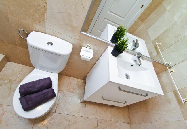 Casa en Salou - NATURE PLUS - Barbacoa - Jacuzzi - Piscina  Casa en Salou - NATURE PLUS - Barbacoa - Jacuzzi - Piscina