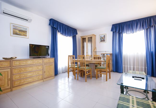 Apartamento en La Pineda - ALBENIZ Atic Apartamento en La Pineda - ALBENIZ Atic