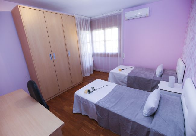 Villa en Cambrils - Villa GERANIS - Only Families Villa en Cambrils - Villa GERANIS - Only Families