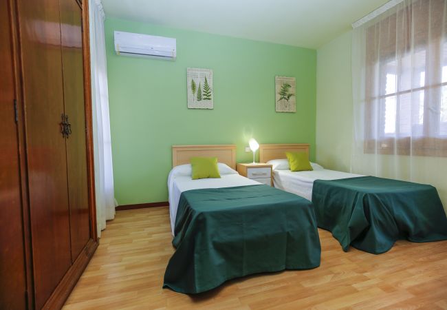 Villa en Cambrils - Villa GERANIS - Only Families Villa en Cambrils - Villa GERANIS - Only Families