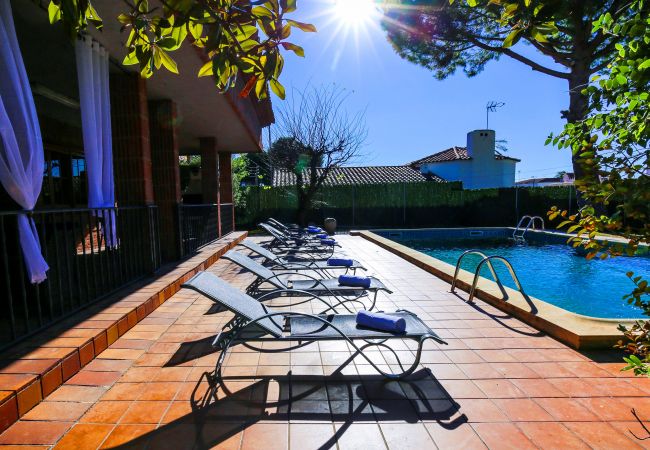 Villa en Cambrils - Villa GERANIS - Only Families Villa en Cambrils - Villa GERANIS - Only Families