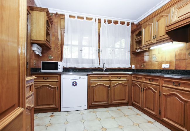 Villa en Cambrils - Villa GERANIS - Only Families Villa en Cambrils - Villa GERANIS - Only Families