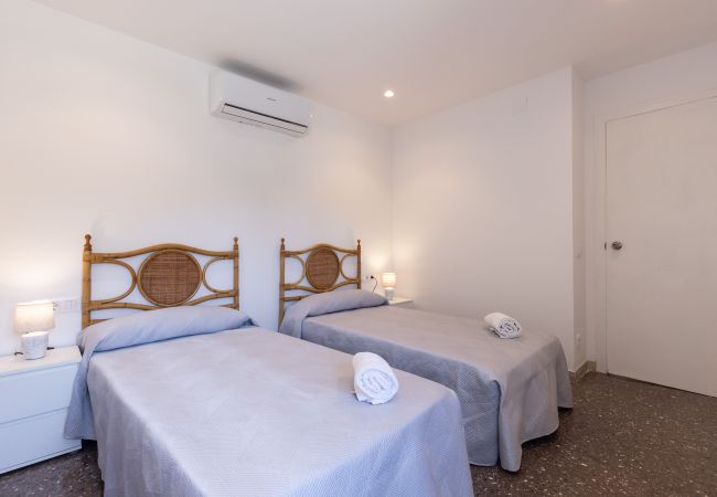 Apartamento en Salou - RHIN Apartment - Piscinas WOW Apartamento en Salou - RHIN Apartment - Piscinas WOW