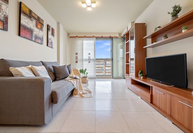 Apartamento en La Pineda - MALDIVAS III Complex Apartamento en La Pineda - MALDIVAS III Complex
