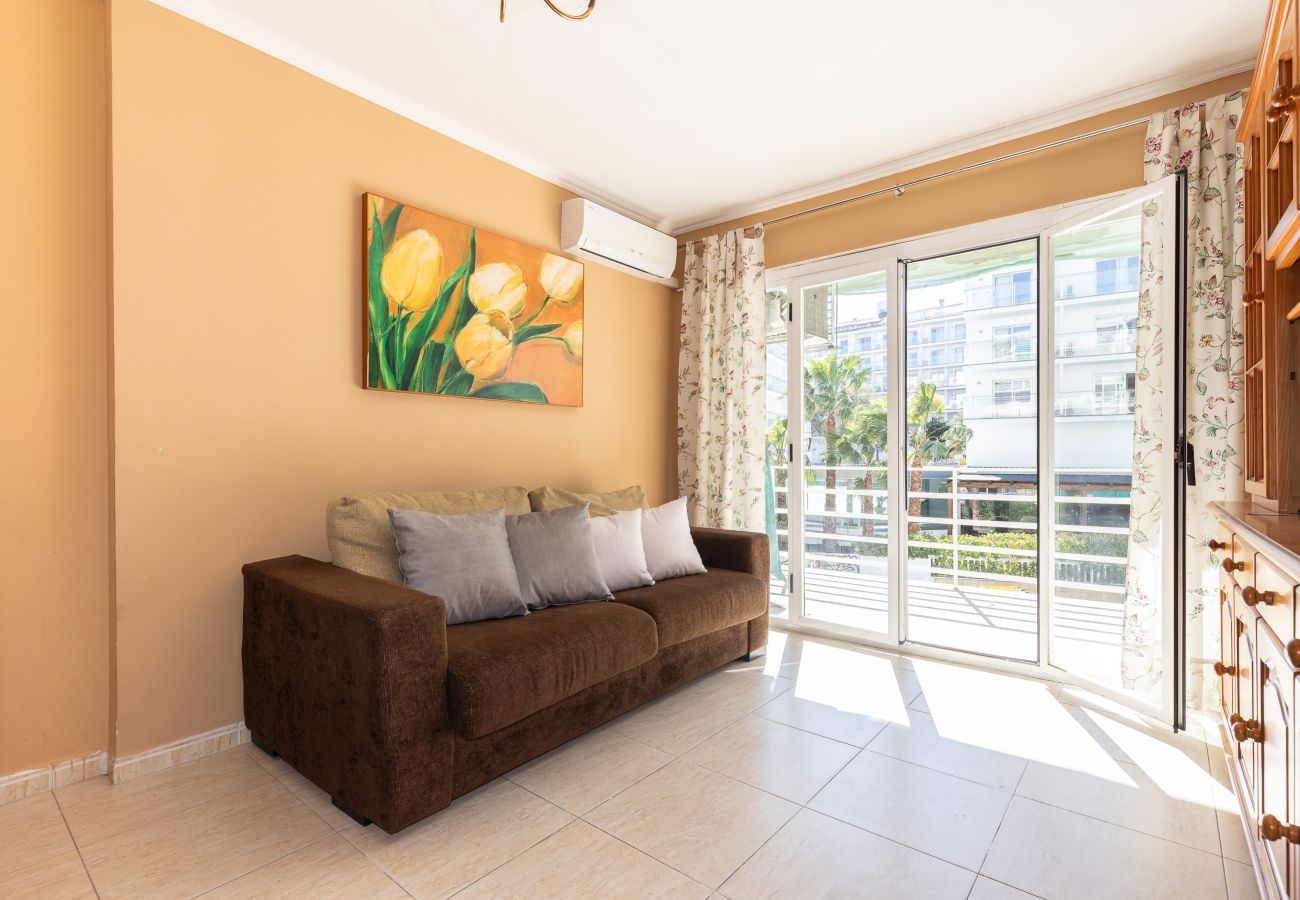 Apartamento en Salou - CARLOS V Apartment 