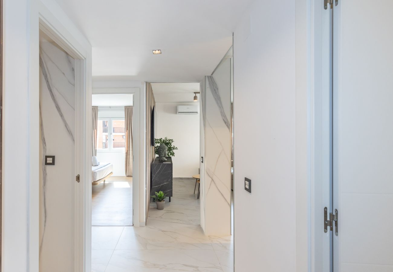 Apartamento en La Pineda - AURA Apartment