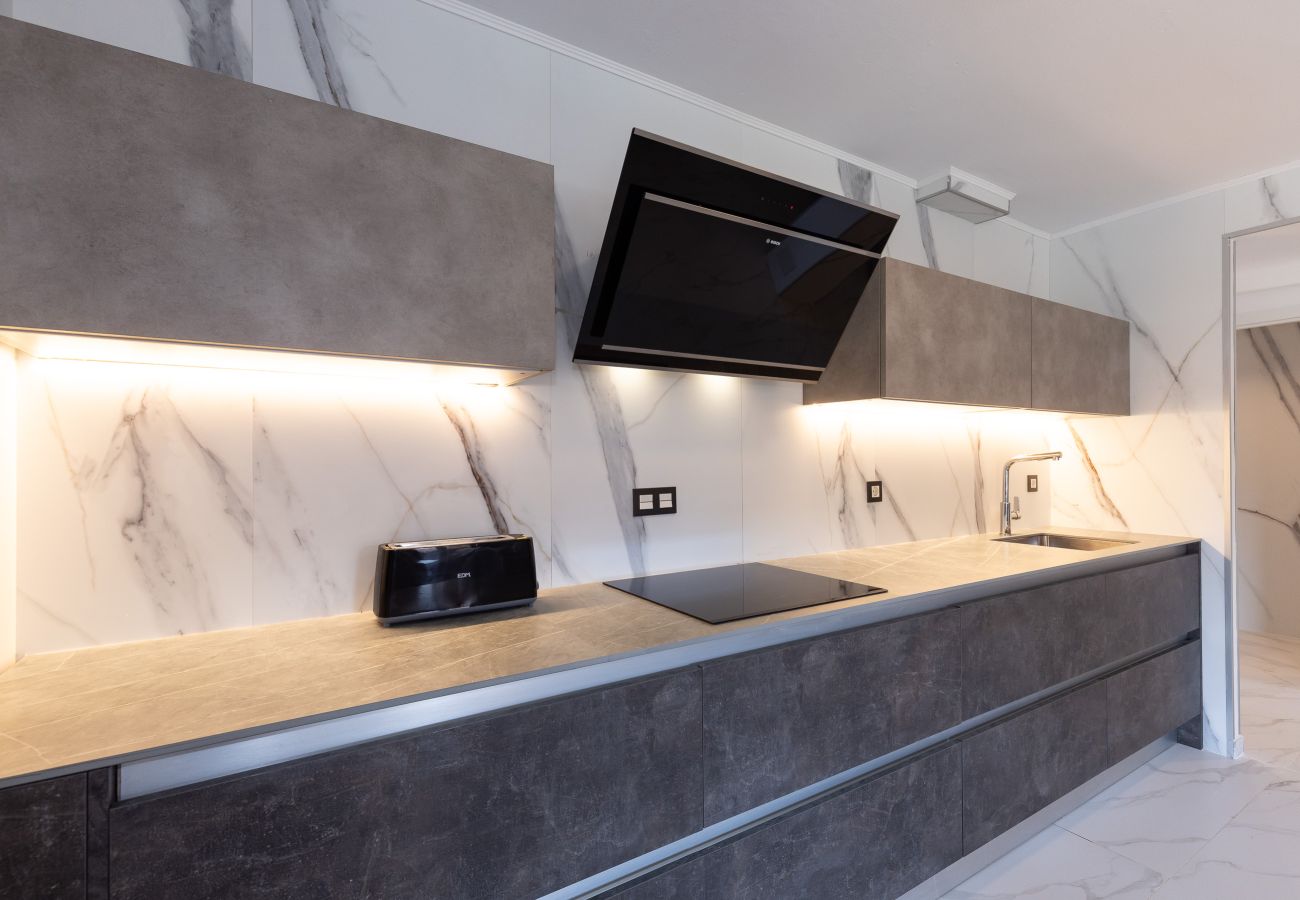 Apartamento en La Pineda - AURA Apartment