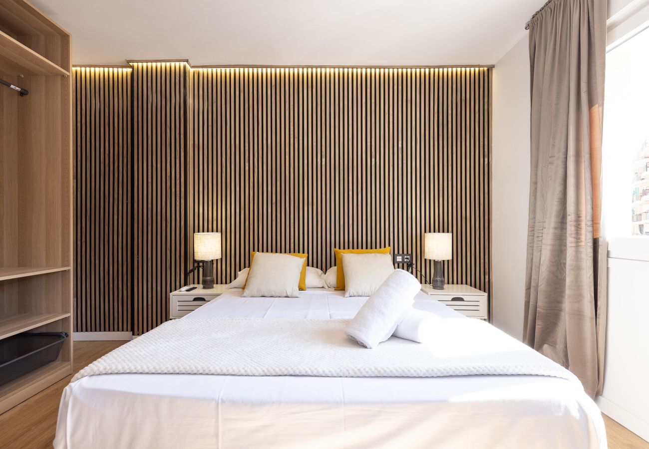 Apartamento en La Pineda - AURA Apartment