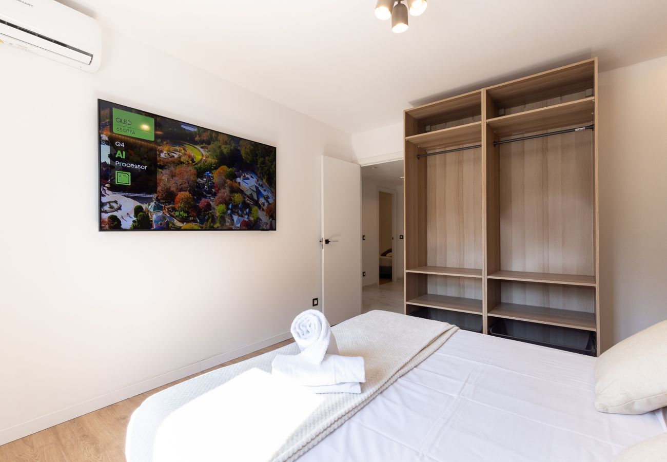 Apartamento en La Pineda - AURA Apartment