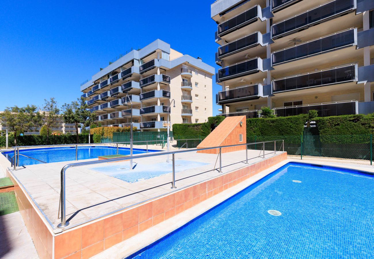 Apartamento en La Pineda - NOVA PINEDA Apartments