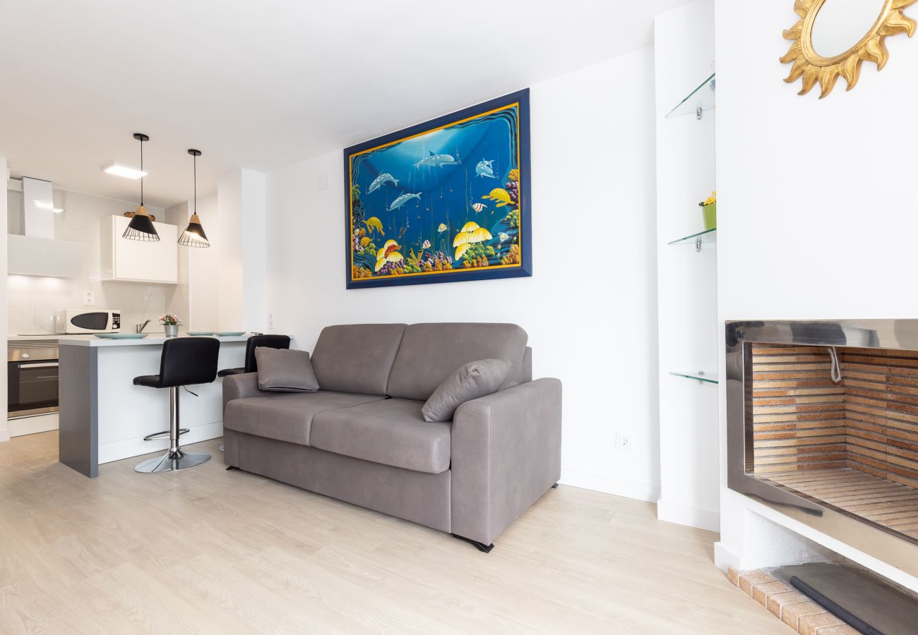 Apartamento en La Pineda - TECAVI III Apartment