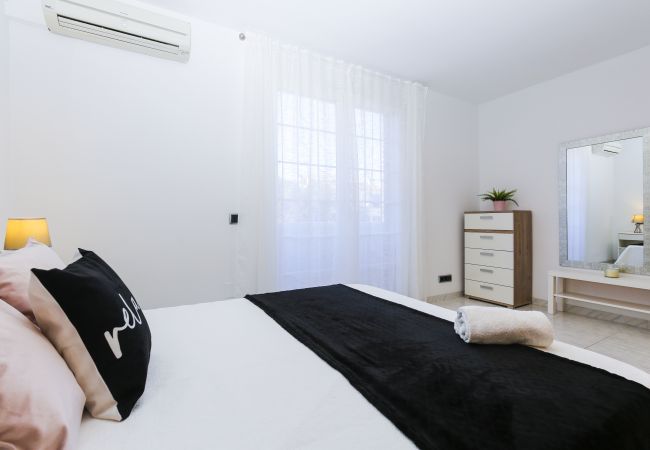 House in Cambrils - OXFOR - Terraced House with Communal Pool House in Cambrils - OXFOR - Terraced House with Communal Pool
